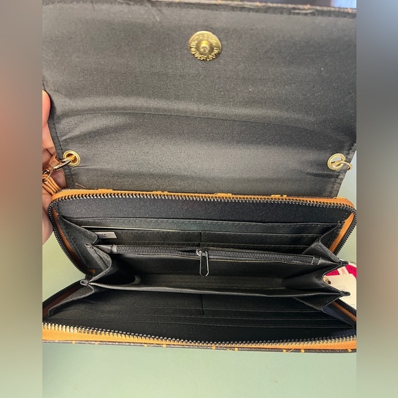 Beverly Hills Polo Cognac/Dark Brown Wristlet/Crossbody - Picture 7 of 7